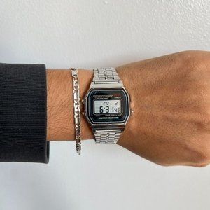 Y2K 2000s vintage retro silver stainless steel digital watch